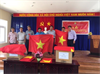 Liên đoàn Lao động tỉnh Bình Thuận trao tặng cờ Tổ quốc cho Nghiệp đoàn Nghề cá huyện Lý Sơn